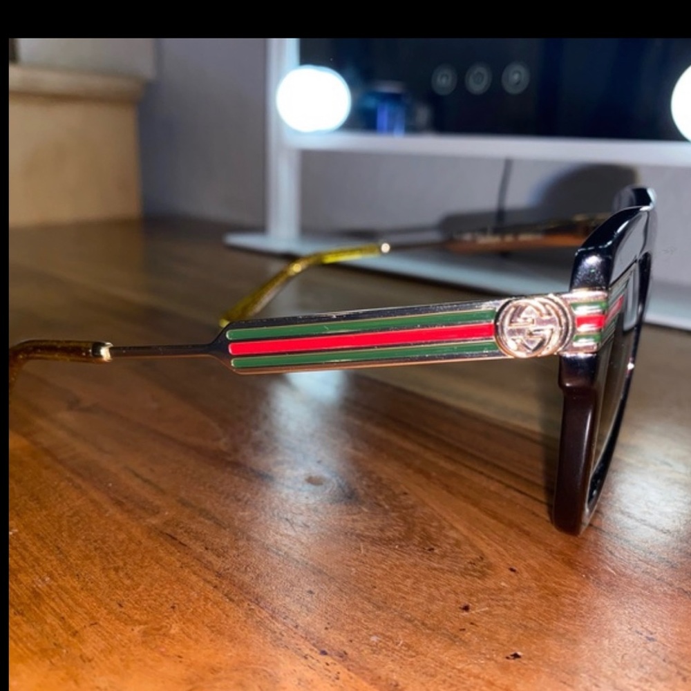 authentic Gucci sunglasses